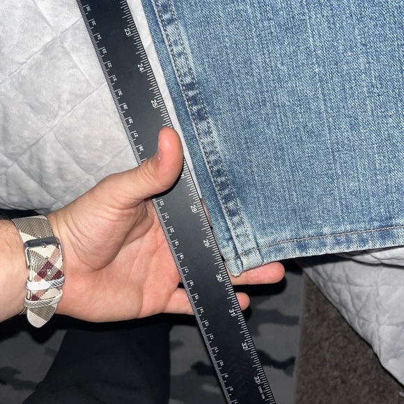 (NWT) Vintage 2008 Wrangler Relaxed Fit Jeans - Picture 8 of 8